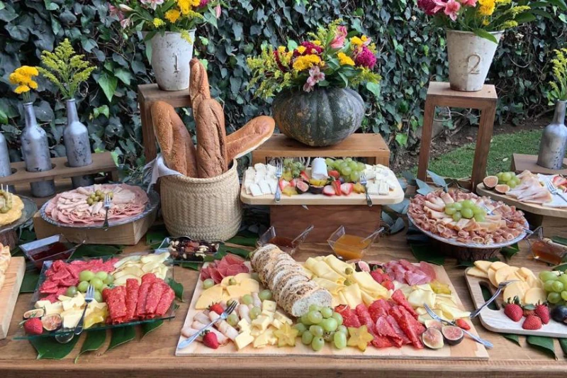 Decoración personalizada para boda en jardín
