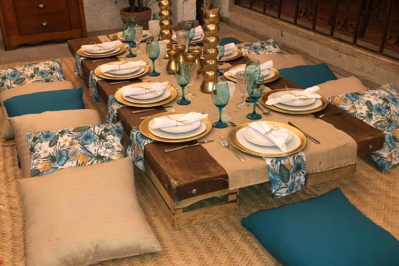 Decoración de fiesta temática para adultos en CDMX
